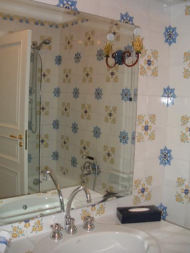 �o�X���[��